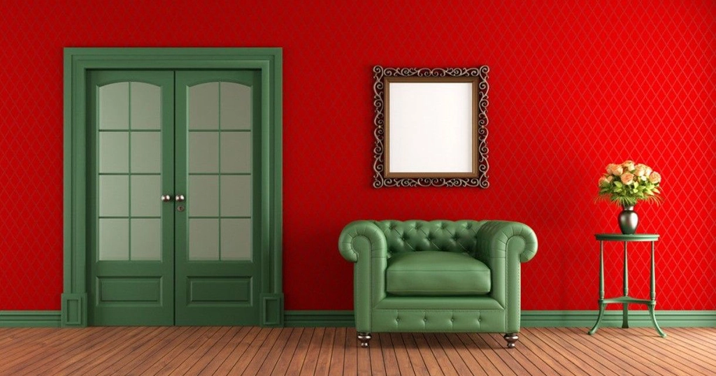 avoid green and red colour in west facing house vastu